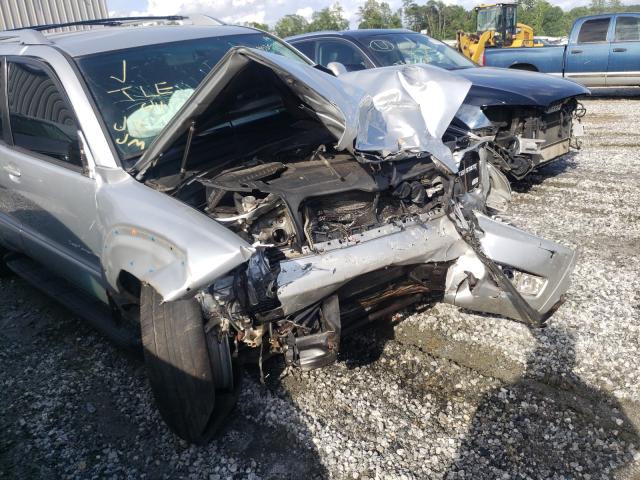 Photo 9 from auction – 2004 TOYOTA 4RUNNER SR with VIN JTEBT14R940033997