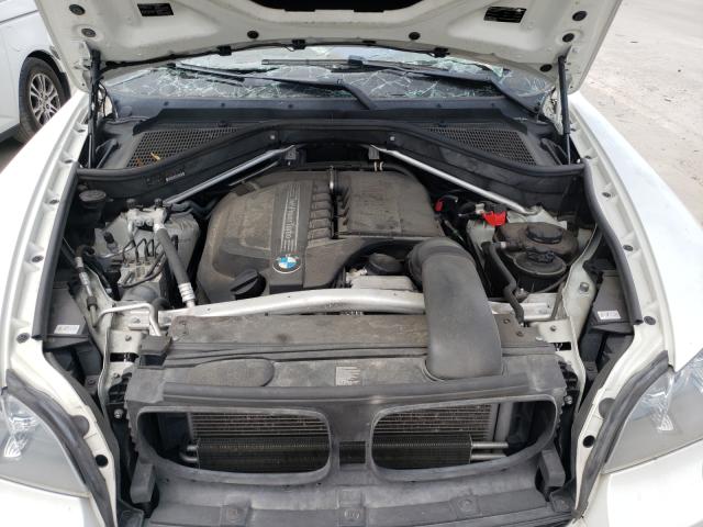 Photo 7 from auction – 2013 BMW X5 XDRIVE3 with VIN 5UXZV4C55D0E01669