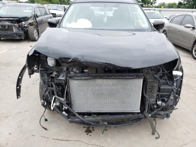 Photo 9 from auction – 2018 NISSAN ROGUE S with VIN KNMAT2MT1JP601163