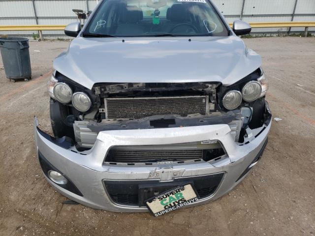 Photo 9 from auction – 2016 CHEVROLET SONIC LTZ with VIN 1G1JE5SB2G4140001