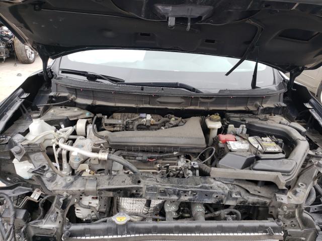 Photo 7 from auction – 2018 NISSAN ROGUE S with VIN KNMAT2MT1JP601163