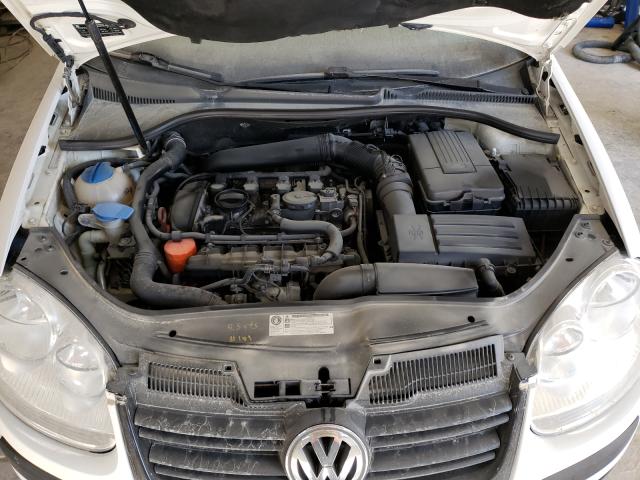 Photo 7 from auction – 2010 VOLKSWAGEN JETTA WOLF with VIN 3VWRA7AJ3AM046907