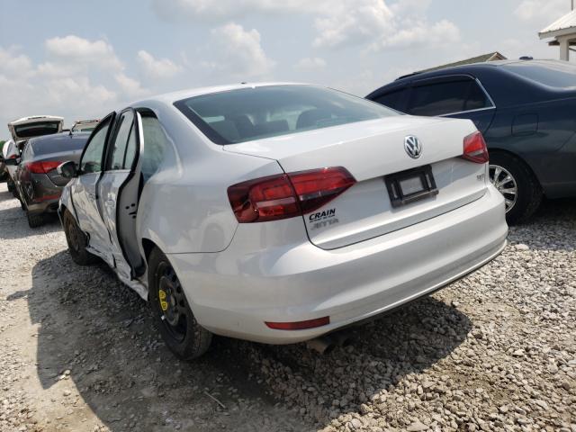 Photo 3 from auction – 2017 VOLKSWAGEN JETTA S with VIN 3VW2B7AJ1HM252526