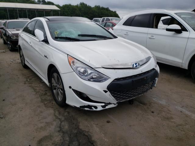 HYUNDAI SONATA HYB 2015 with VIN KMHEC4A44FA125538 - Photo from auction