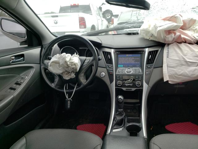 Photo 9 from auction – 2015 HYUNDAI SONATA HYB with VIN KMHEC4A44FA125538