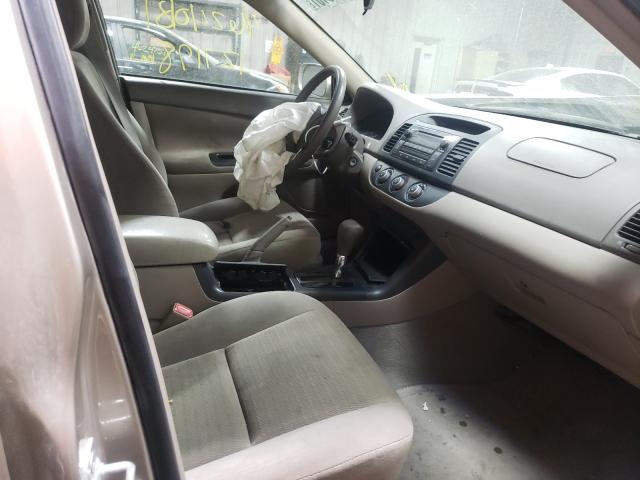 Photo 5 from auction – 2005 TOYOTA CAMRY LE with VIN 4T1BE32K25U616062