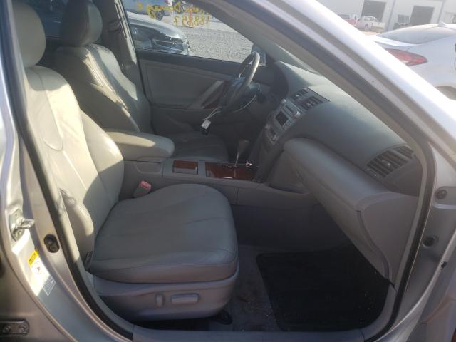 Photo 5 from auction – 2011 TOYOTA CAMRY with VIN 4T1BB3EK4BU128263