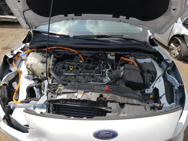 Photo 7 from auction – 2020 FORD ESCAPE SE with VIN 1FMCU9BZ3LUB83453