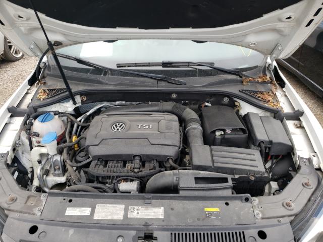 Photo 7 from auction – 2014 VOLKSWAGEN PASSAT SE with VIN 1VWBS7A32EC121071