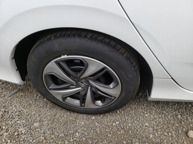 Photo 9 from auction – 2019 HONDA CIVIC LX with VIN 19XFC2F62KE205127