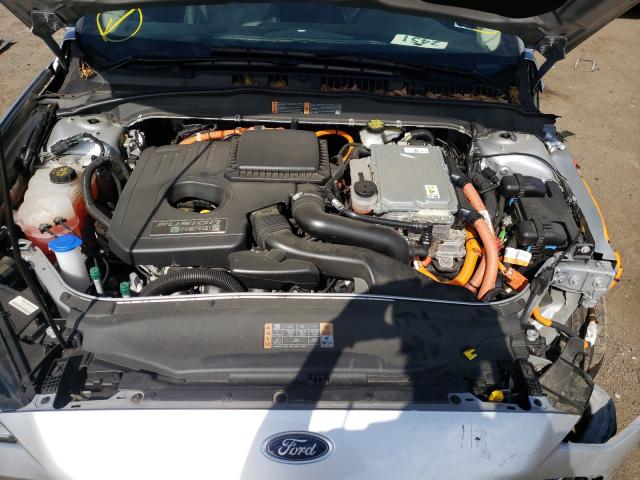 Photo 7 from auction – 2017 FORD FUSION TIT with VIN 3FA6P0SU8HR303762