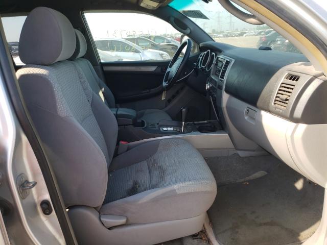 Photo 5 from auction – 2005 TOYOTA 4RUNNER SR with VIN JTEBU14RX50069048