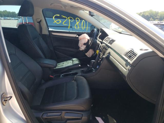 Photo 5 from auction – 2014 VOLKSWAGEN PASSAT SE with VIN 1VWBS7A33EC106613
