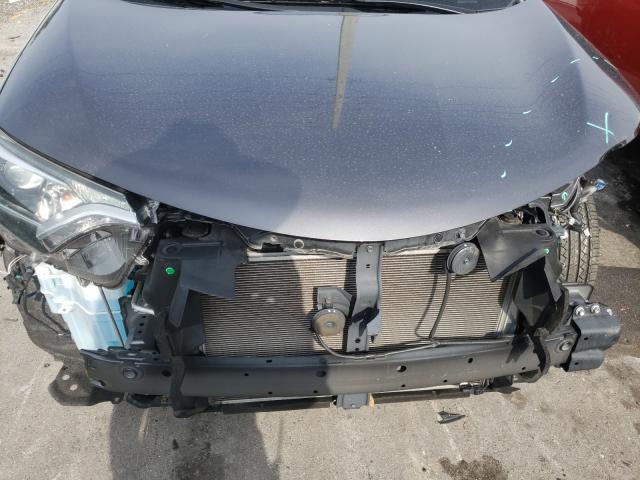 Photo 9 from auction – 2016 TOYOTA RAV4 LE with VIN JTMZFREV3GJ088495