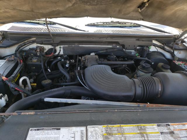 Photo 7 from auction – 2001 FORD EXPEDITION with VIN 1FMRU15L21LA98111