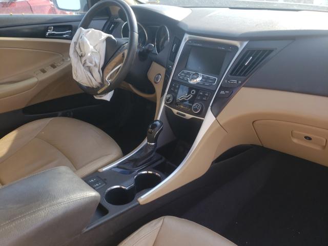 Photo 9 from auction – 2011 HYUNDAI SONATA SE with VIN 5NPEC4ACXBH138308