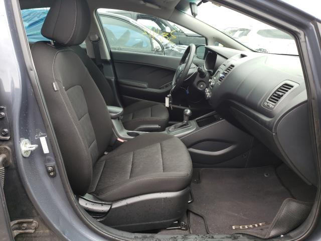 Photo 5 from auction – 2016 KIA FORTE LX with VIN KNAFK4A68G5613086