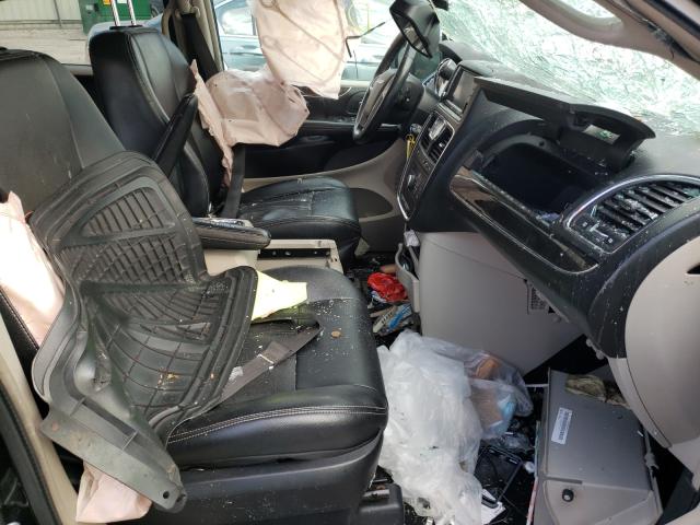 Photo 5 from auction – 2012 CHRYSLER TOWN & COU with VIN 2C4RC1BG9CR389889