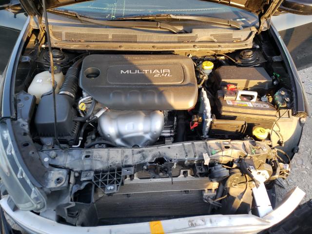 Photo 7 from auction – 2015 DODGE DART SXT with VIN 1C3CDFBBXFD222280