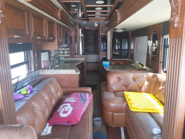 Photo 6 from auction – 2011 COACH MOTORHOME with VIN 4VZAU1C93BC073260