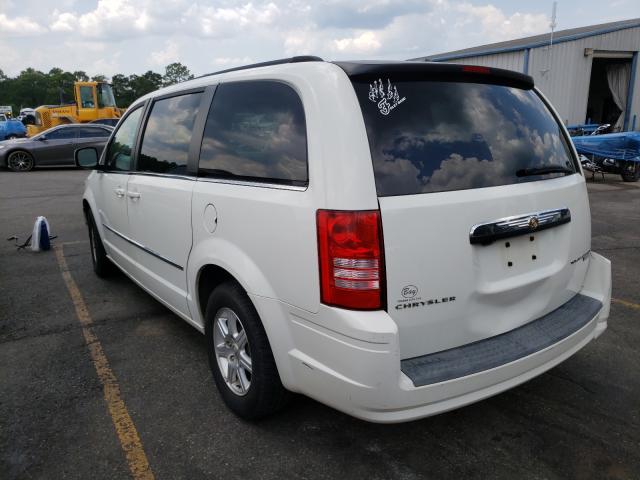 Photo 3 from auction – 2009 CHRYSLER TOWN & COU with VIN 2A8HR54179R554365