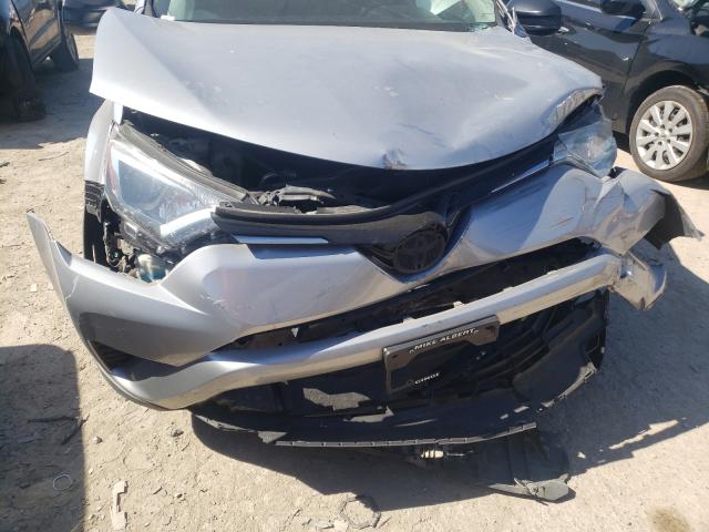 Photo 9 from auction – 2016 TOYOTA RAV4 LE with VIN 2T3BFREV9GW428073