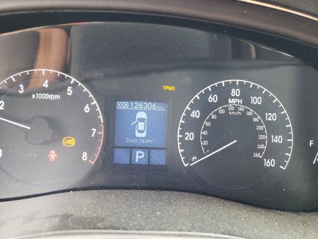 Photo 8 from auction – 2010 HYUNDAI GENESIS 3. with VIN KMHGC4DE2AU101954