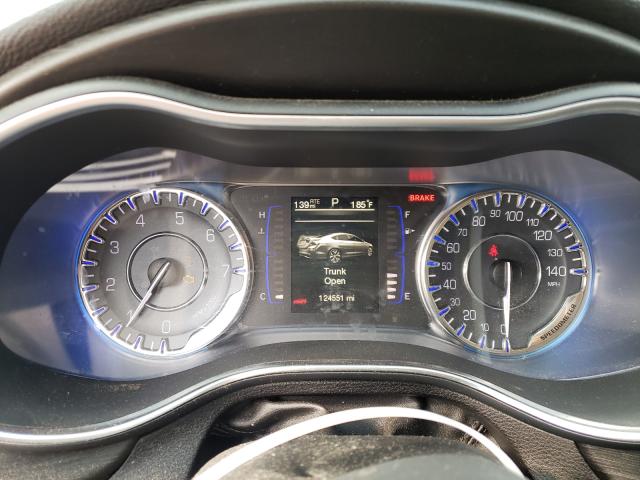 Photo 8 from auction – 2015 CHRYSLER 200 LIMITE with VIN 1C3CCCAB3FN599241