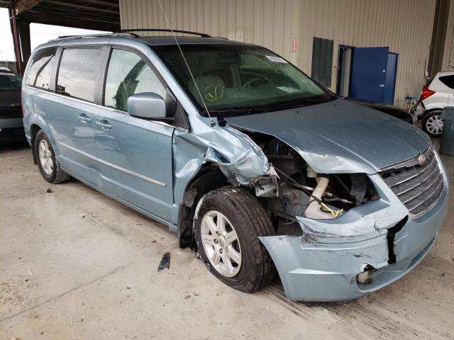 Photo 9 from auction – 2009 CHRYSLER TOWN & COU with VIN 2A8HR54149R528130
