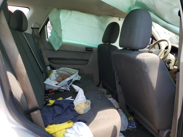Photo 6 from auction – 2011 FORD ESCAPE XLS with VIN 1FMCU0C70BKA28619