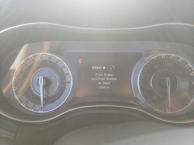 Photo 8 from auction – 2018 CHRYSLER 300 TOURIN with VIN 2C3CCAAG3JH283579