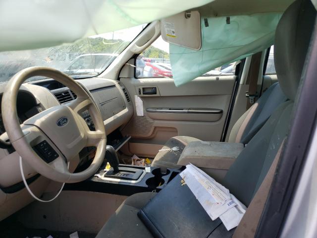 Photo 5 from auction – 2011 FORD ESCAPE XLS with VIN 1FMCU0C70BKA28619