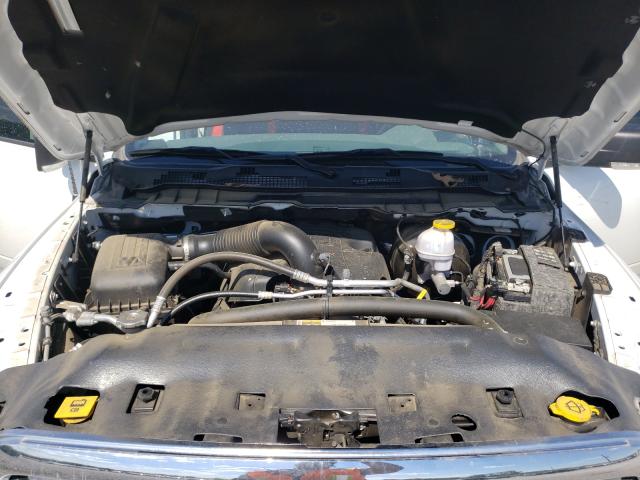 Photo 7 from auction – 2019 RAM 1500 CLASS with VIN 1C6RR6LT7KS573028