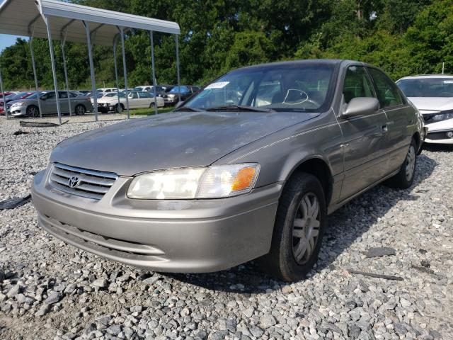 Photo 2 from auction – 2000 TOYOTA CAMRY LE with VIN 4T1BF28K2YU096061