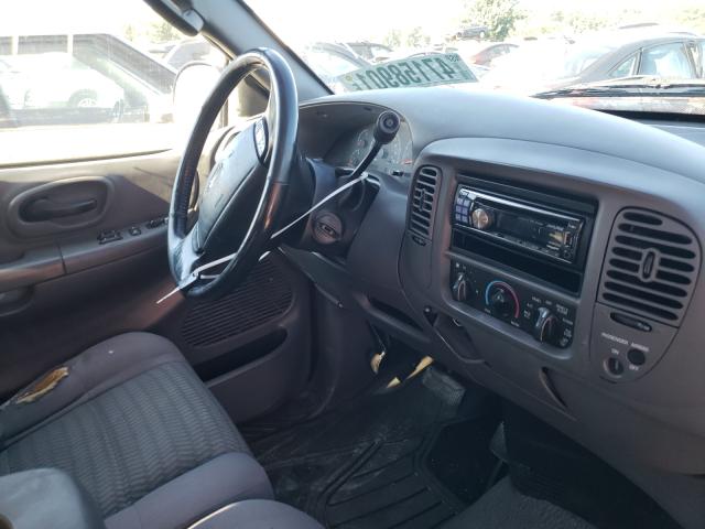 Photo 9 from auction – 2003 FORD F150 with VIN 1FTRX07W73KB94046