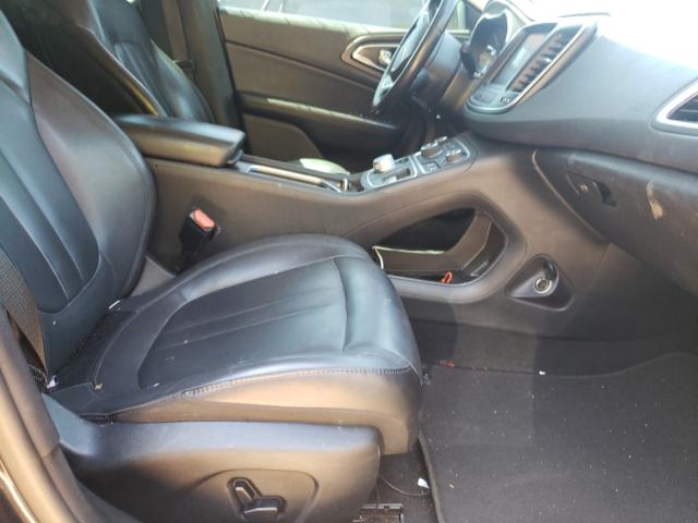 Photo 5 from auction – 2016 CHRYSLER 200 with VIN 1C3CCCAB5GN184780