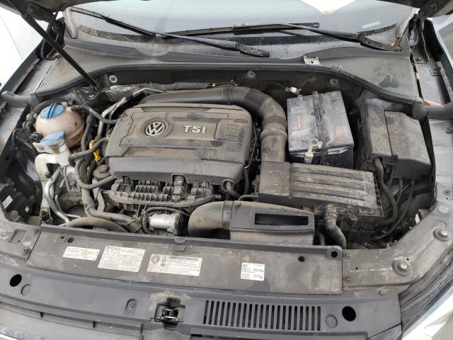 Photo 7 from auction – 2014 VOLKSWAGEN PASSAT S with VIN 1VWAT7A34EC030389