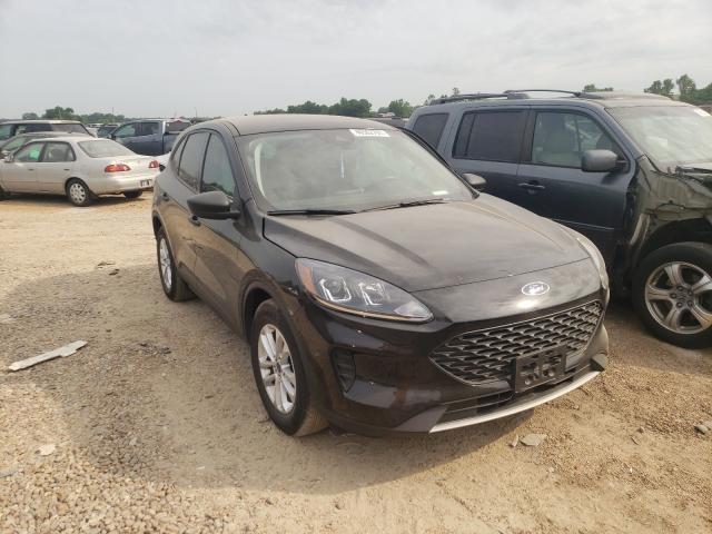 Photo 1 from auction – 2020 FORD ESCAPE S with VIN 1FMCU0F67LUB95942