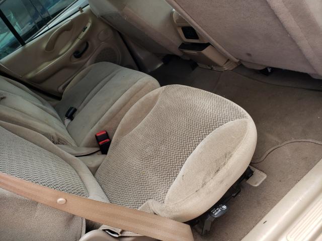 Photo 6 from auction – 2001 FORD EXPEDITION with VIN 1FMEU15W31LB04684