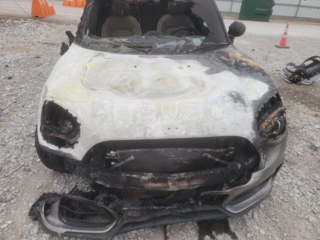 Photo 9 from auction – 2018 MINI COOPER JCW with VIN WMZYV9C35J3F02603