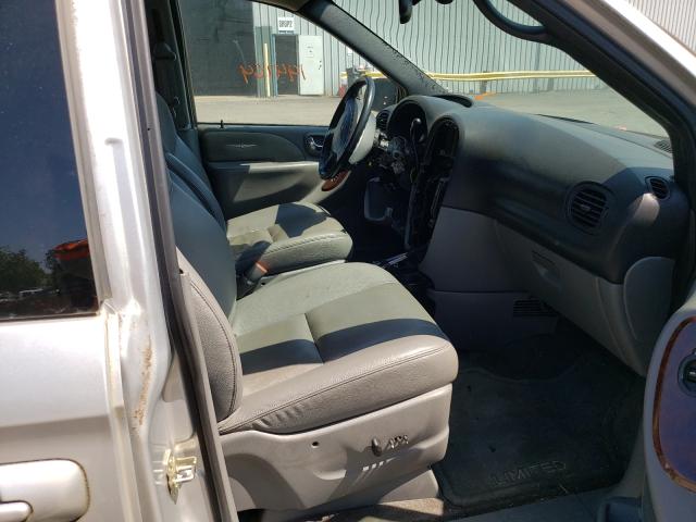 Photo 5 from auction – 2004 CHRYSLER TOWN & COU with VIN 2C8GP64L94R508611