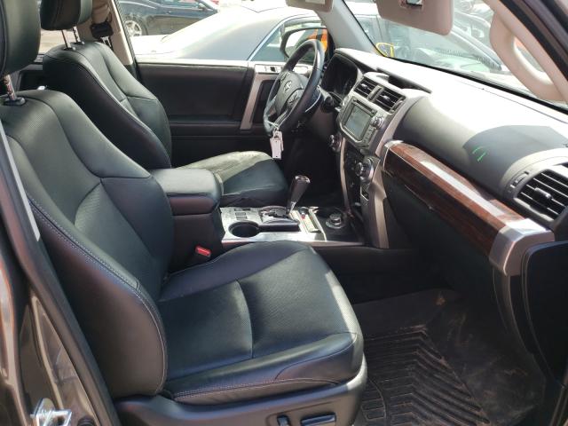 Photo 5 from auction – 2018 TOYOTA 4RUNNER SR with VIN JTEBU5JR1J5535880