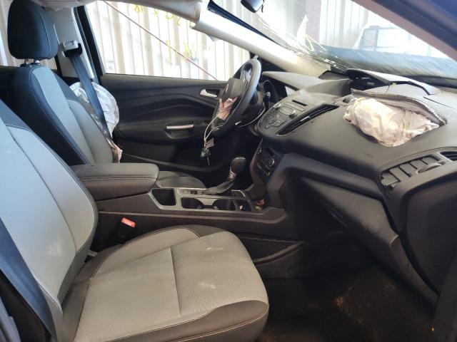 Photo 5 from auction – 2017 FORD ESCAPE SE with VIN 1FMCU0GD8HUD25456