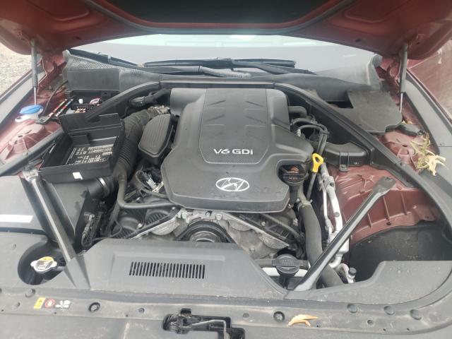 Photo 7 from auction – 2015 HYUNDAI GENESIS 3. with VIN KMHGN4JE0FU030744