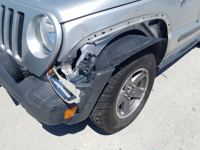 Photo 9 from auction – 2005 JEEP LIBERTY RE with VIN 1J4GL38K55W574606