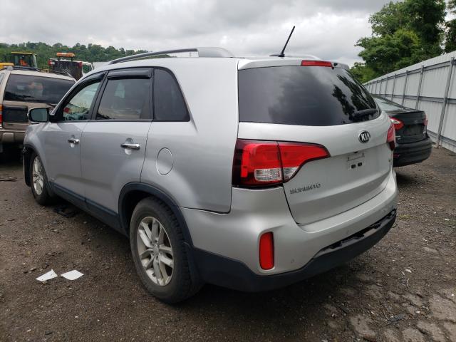 Photo 3 from auction – 2015 KIA SORENTO LX with VIN 5XYKTCA62FG560965