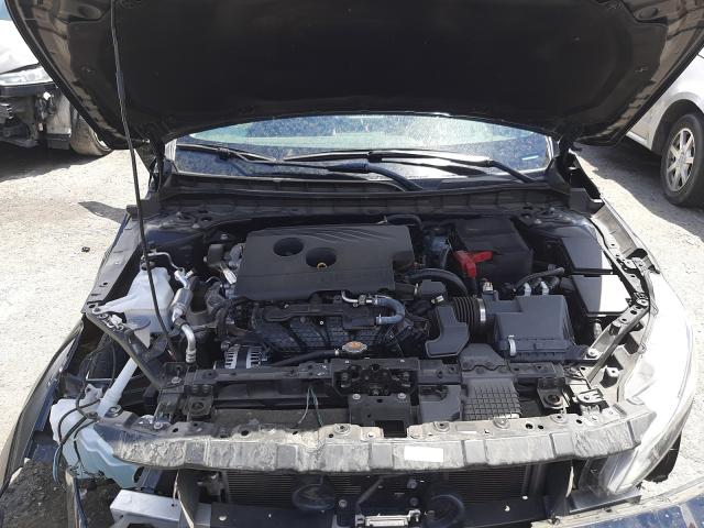 Photo 7 from auction – 2019 NISSAN ALTIMA SR with VIN 1N4BL4CV0KN310563
