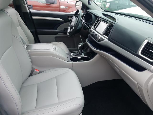 Photo 5 from auction – 2016 TOYOTA HIGHLANDER with VIN 5TDJKRFH9GS506286