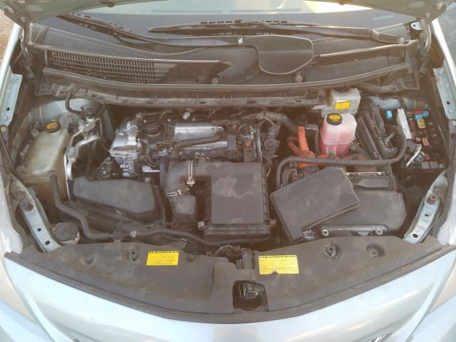 Photo 7 from auction – 2013 TOYOTA PRIUS V with VIN JTDZN3EU8D3220299