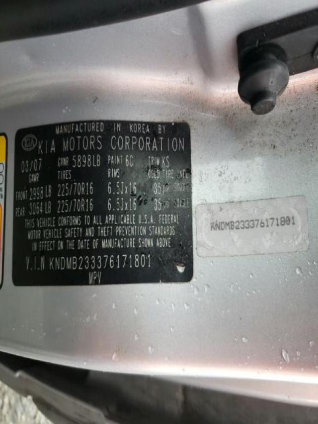 Photo 10 from auction – 2007 KIA SEDONA EX with VIN KNDMB233376171801